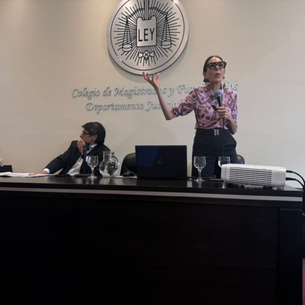 El Colegio de Abogados y el Colegio de Magistrados de Quilmes distinguieron a la doctora Marisa Herrera por su Premio Konex 2026