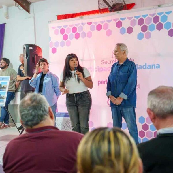 La Municipalidad anunció la construcción de 54 nuevas cuadras de pavimento para barrios de Ezpeleta