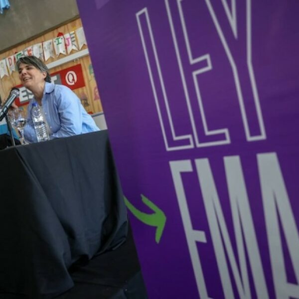 Se aprobó en la Provincia la Ley Ema contra las violencias digitales